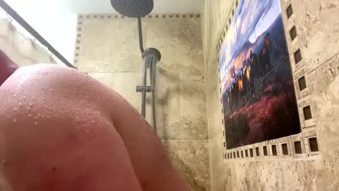 Snapshot of john40a chatting on December 14, 11:34 pm John online show from December 14, 11:34 pm