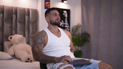 john online show from January 17, 10:16 pm