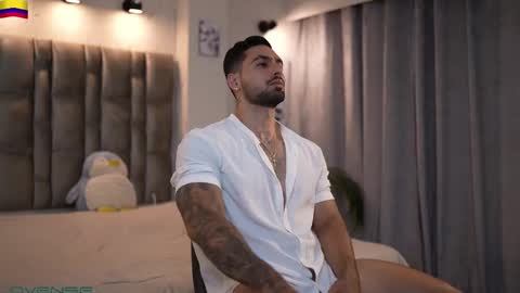 john online show from October 21, 8:12 pm