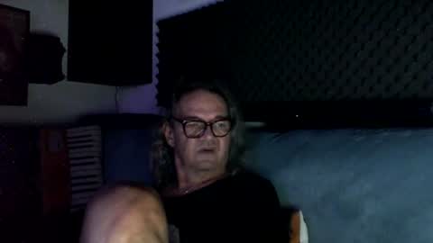 johndoe online show from June 13, 7:56 pm