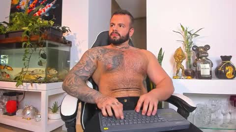 JOHNNY online show from February 6, 2:08 am