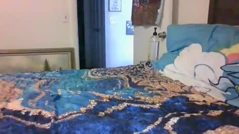 Snapshot of johnstone11111 chatting on February 16, 6:21 pm johnstone11111 online show from February 16, 6:21 pm