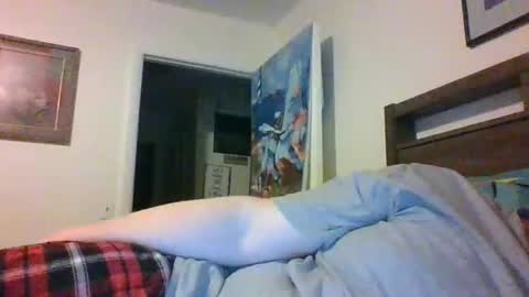 Snapshot of johnstone11111 chatting on February 16, 2:00 am johnstone11111 online show from February 16, 2:00 am