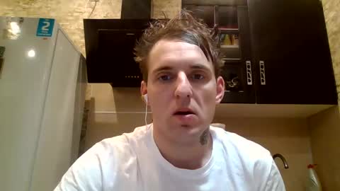 johny27 online show from December 21, 11:11 am