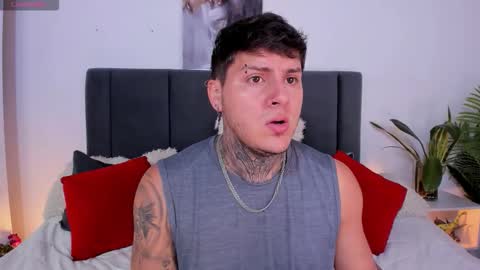 Johny online show from January 6, 1:15 pm