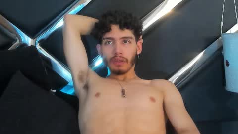 jojobraando online show from December 2, 1:20 am