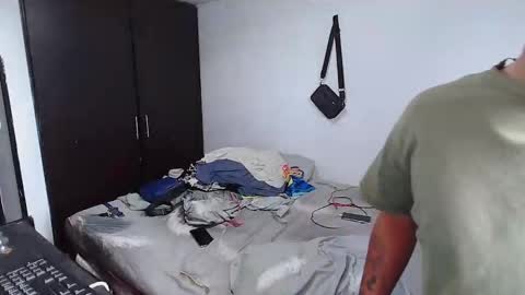 jokerbrad_1 online show from October 19, 6:44 pm