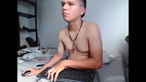 jokerbrad_1 online show from October 12, 6:35 pm