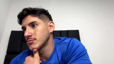 jonathancast08 online show from April 15, 6:52 pm