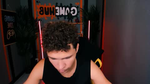 Snapshot of jonny_dark chatting on October 17, 10:41 am Jonny online show from October 17, 10:41 am