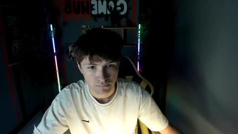 Snapshot of jonny_dark chatting on September 26, 11:08 am Jonny online show from September 26, 11:08 am