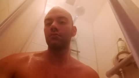 J online show from December 21, 11:01 am