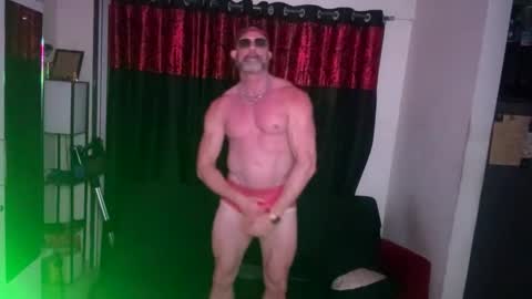 Jonny Cockfill online show from November 18, 10:45 pm