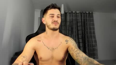 jonnyporn1 online show from February 1, 7:56 pm