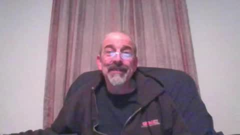 Snapshot of jony_five chatting on January 8, 2:35 am Jon online show from January 8, 2:35 am