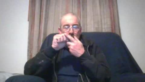 Snapshot of jony_five chatting on February 22, 3:23 am Jon online show from February 22, 3:23 am