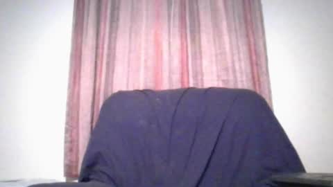 Snapshot of jony_five chatting on December 5, 2:09 am Jon online show from December 5, 2:09 am