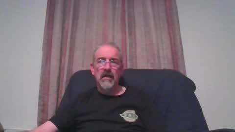 Snapshot of jony_five chatting on January 13, 12:51 am Jon online show from January 13, 12:51 am