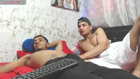 jordanandandrew online show from April 10, 9:11 pm