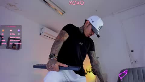 Jordan Smith online show from February 12, 8:18 pm