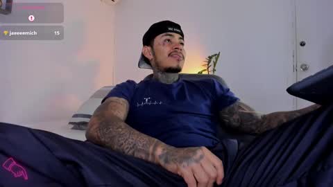 Jordan Smith online show from February 18, 8:58 pm