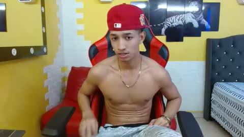 jose_sexycumm online show from October 28, 8:55 pm
