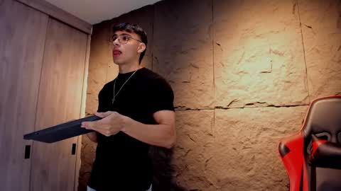 JOSEPH  online show from March 8, 12:50 pm