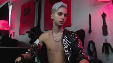 Master Joseph online show from December 11, 8:49 am