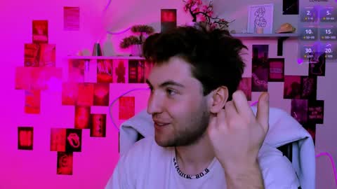 joseph_bear_ online show from April 1, 1:41 pm