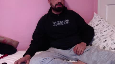 josephs1990 online show from February 13, 11:26 pm