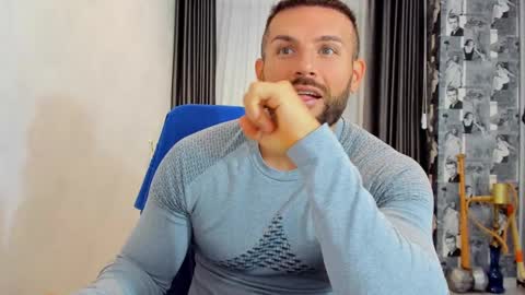 joshuamuscle69 online show from December 2, 10:27 am