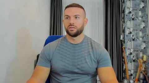 joshuamuscle69 online show from January 22, 5:37 am