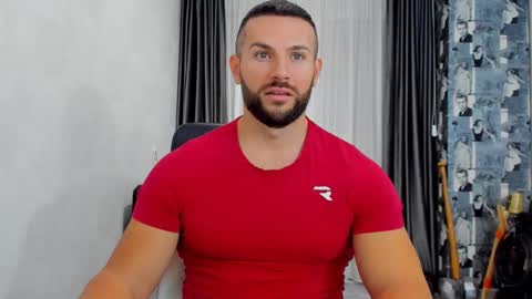 joshuamuscle69 online show from December 23, 5:17 am