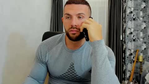 joshuamuscle69 online show from February 28, 6:54 am