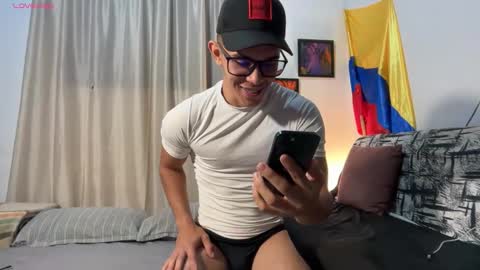 Im Jouliano online show from January 9, 12:49 am