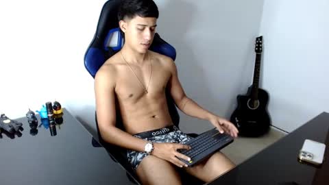 JuanDa online show from December 14, 2:23 am