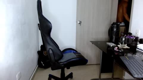 JuanDa online show from February 14, 4:15 am