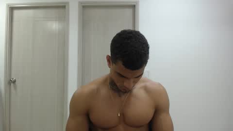 juan_gomez_1 online show from January 30, 11:22 am