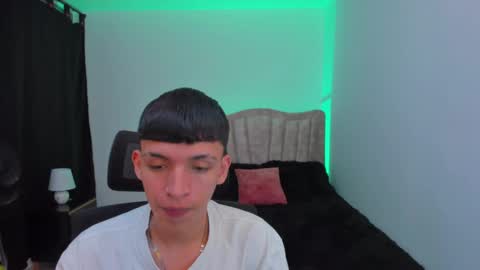 JuanSteven online show from September 24, 4:45 am