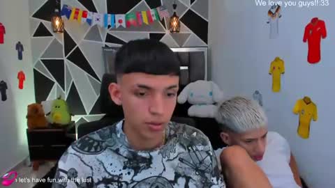 JuanSteven online show from July 2, 8:04 pm