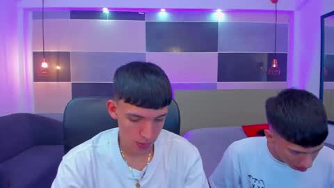 JuanSteven online show from March 2, 12:58 pm