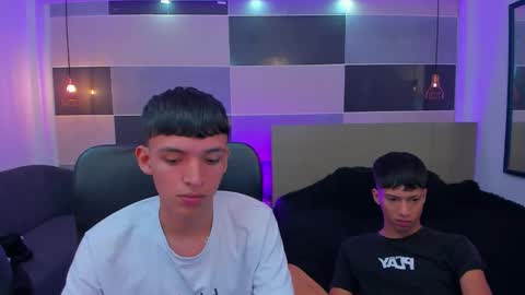 JuanSteven online show from February 11, 4:33 am