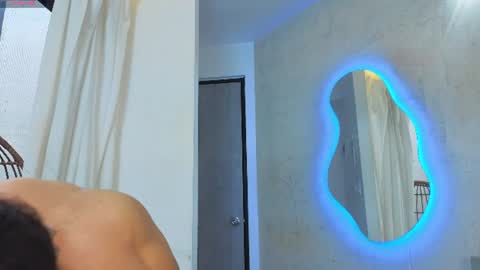 Juan Esteban online show from June 24, 12:19 pm