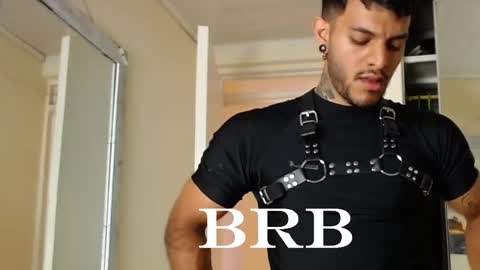 Juan Esteban online show from March 13, 6:36 pm