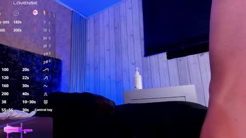 Juan David online show from February 28, 1:47 pm