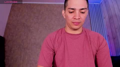 Juan David online show from March 10, 1:00 pm