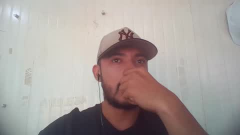 juanfe_style online show from April 1, 3:09 pm