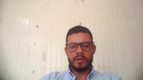 Snapshot of juanfe_style chatting on October 20, 6:23 pm juanfe_style online show from October 20, 6:23 pm