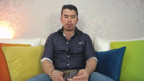 Juan k online show from February 10, 3:33 am