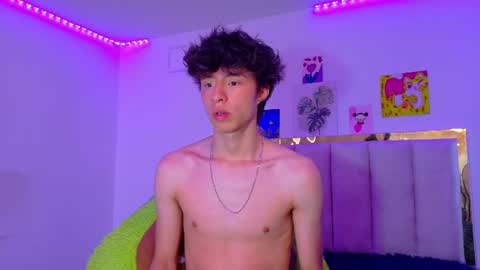 juanmres online show from July 6, 6:32 pm